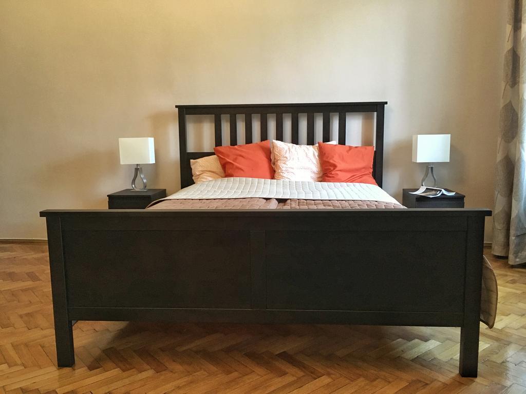 בודפשט Diamonds Apartment With 2 Rooms Near Guzsdu Udvar מראה חיצוני תמונה