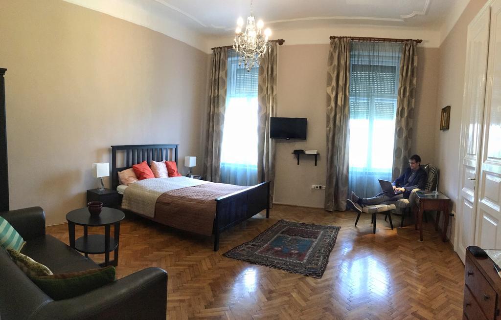בודפשט Diamonds Apartment With 2 Rooms Near Guzsdu Udvar מראה חיצוני תמונה