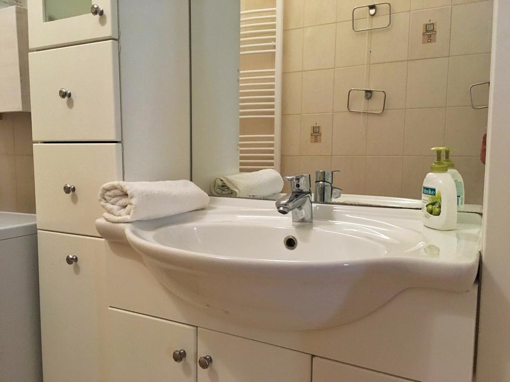 בודפשט Diamonds Apartment With 2 Rooms Near Guzsdu Udvar מראה חיצוני תמונה
