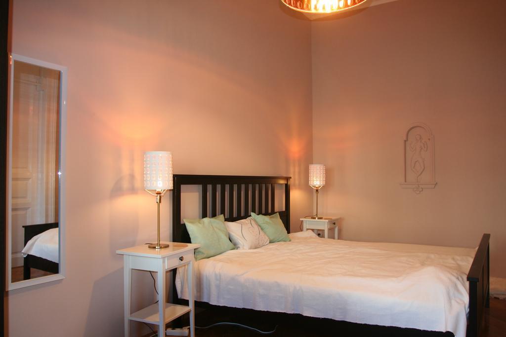 בודפשט Diamonds Apartment With 2 Rooms Near Guzsdu Udvar מראה חיצוני תמונה